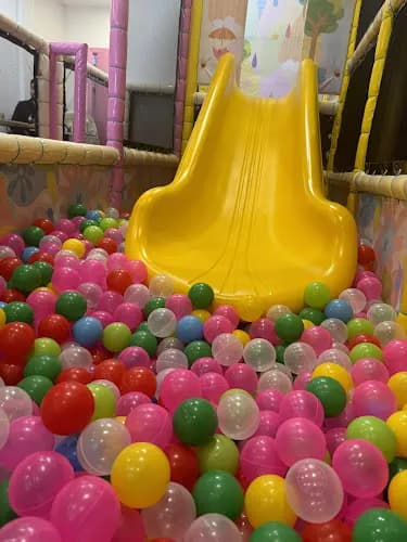 Ballooon Soft Play & Cafe