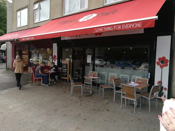 Poppies Coffee Shop & Children's Play Area