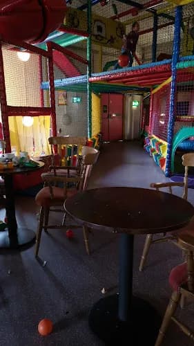 Fuzzy Ed's Fun House Ryhope