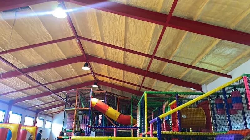 Bounce inflatables and softplay