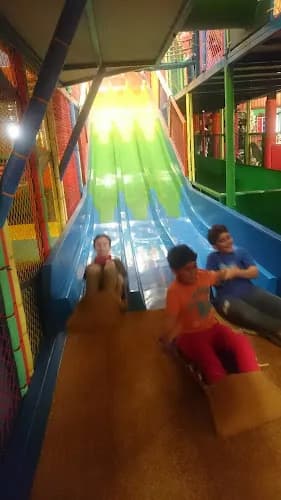 Mickey Millers Family Playbarn