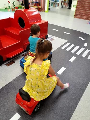 Little Street (Children's Role Play)