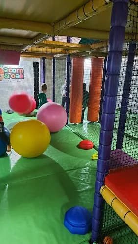 Acorn and Oak Soft Play