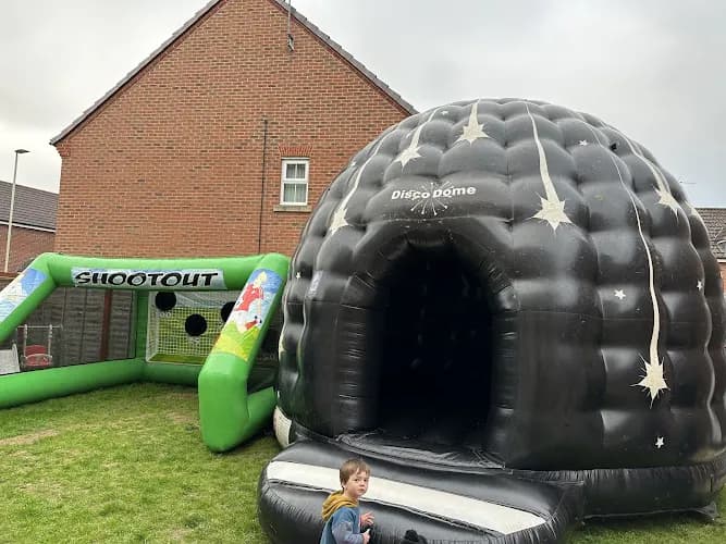 Kings Castle Hire Gloucester