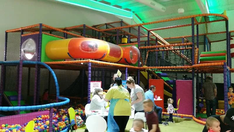 Dinky Dino's Soft Play