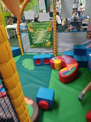 JungleMazeia Soft play & children's activity centre